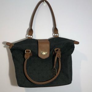 2 for 30‼️ Call it spring tote